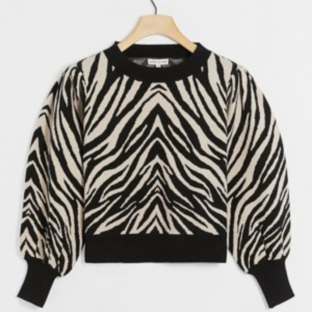 NWOT Moon River Lucija Zebra Sweater Black White Anthropologie XS